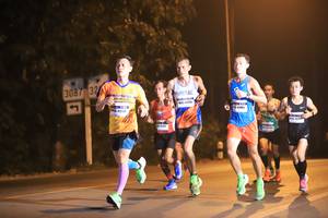 BIB: 3087, 47085
                            <button type="button" onclick="openModal(7335085)" class="btn btn-primary btn-sm float-right btn-popup" data-toggle="modal" data-target=".modal-high-quality">
                        <i class="fas fa-shopping-cart"></i> Add to Cart
                    </button>
                                            <button type="button" onclick="isThisMe(7335085, true)" class="btn btn-success btn-sm float-right btn-popup btn-isme hidden" data-toggle="tooltip" data-placement="bottom" title="นี่คือรูปของคุณใช่ไหม คลิกที่นี่เพื่อเอาเข้าอัลบั้ม">
                        <i class="fas fa-plus"></i> Add to album
                    </button>
                    <button type="button" onclick="isThisMe(7335085, false)" class="btn btn-warning btn-sm float-right btn-popup btn-isnotme hidden">
                        <i class="fas fa-ban"></i> Remove from album
                    </button>